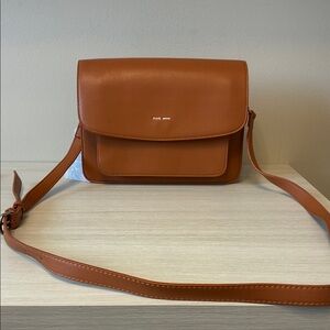 NWT PIXIE MOOD ZOE VEGAN  Leather Crossbody Bag IN HONEY BROWN